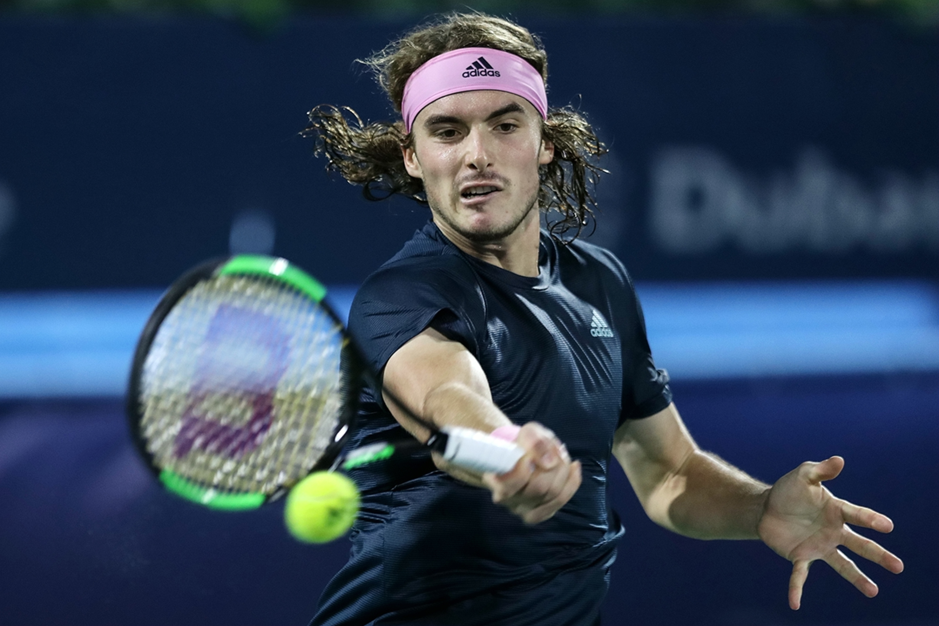 起不仅吸引 起不仅吸引