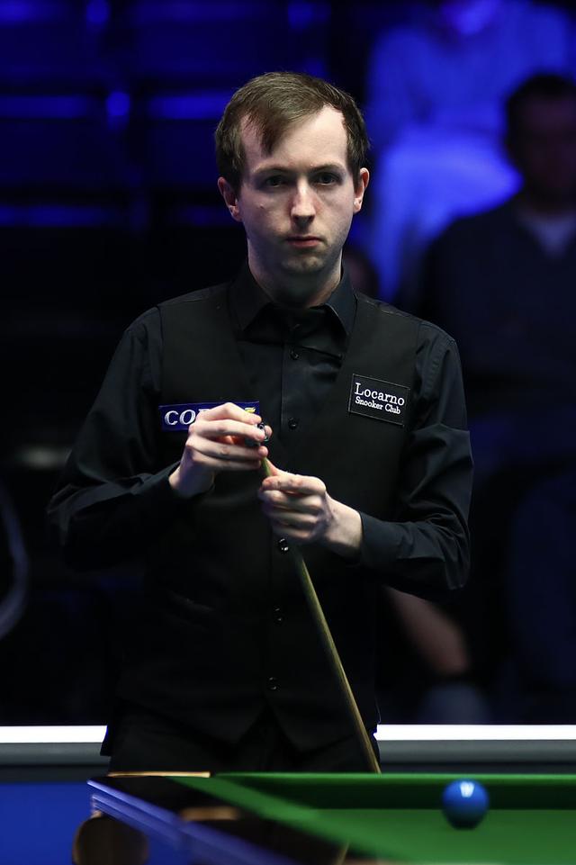 球战术更具 球战术更具